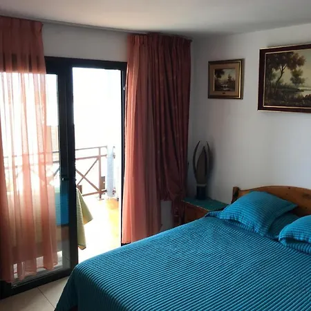Habitación en casa particular Complex Bungamar *