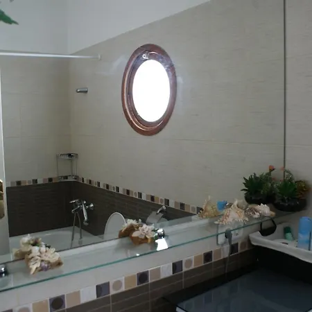 Homestay Complex Bungamar