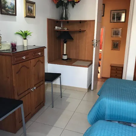 Complex Bungamar Gazde/Camere de închiriat
